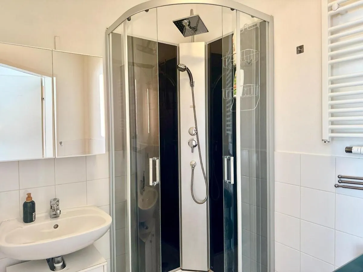 Studio Apartment With Easy Access & Parking Vienna