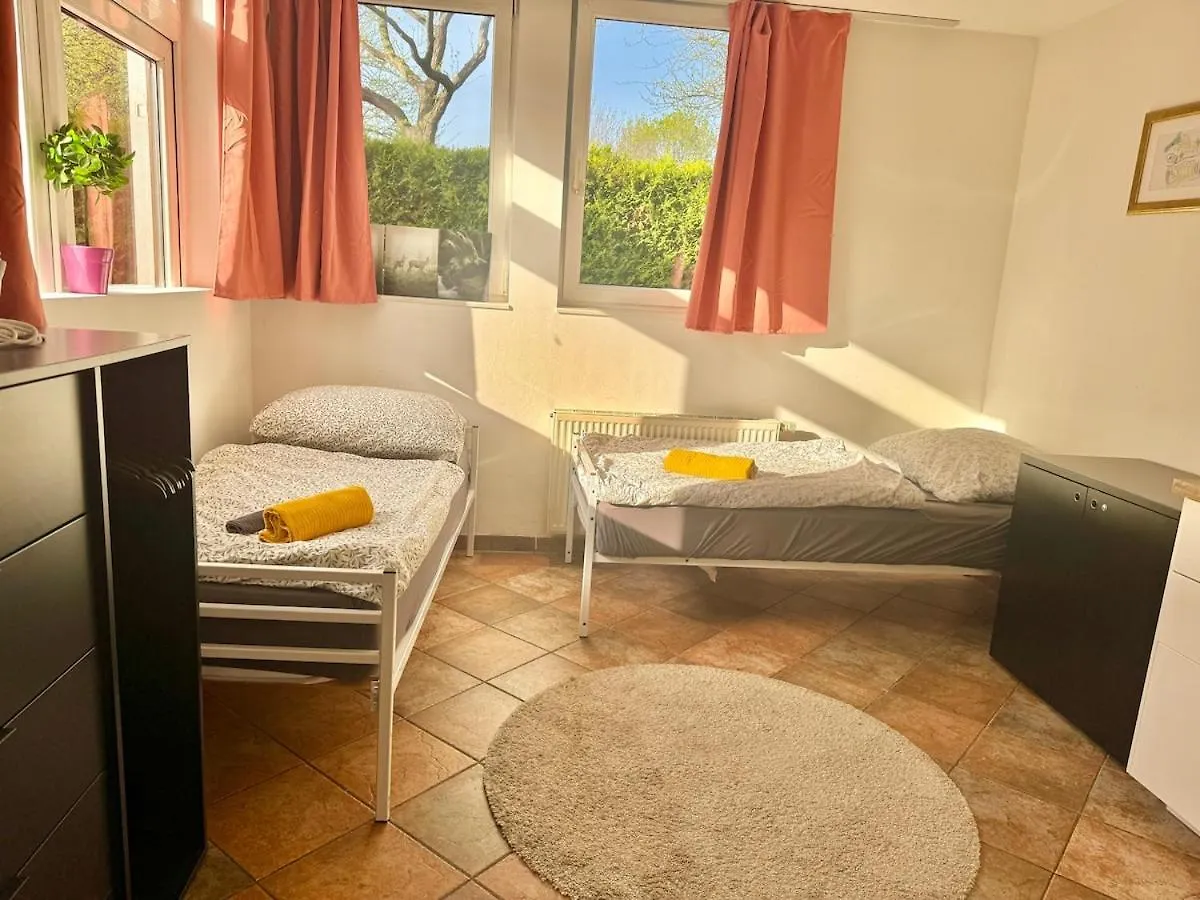 Studio Apartment With Easy Access & Parking Vienna